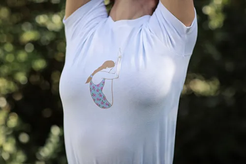 T-shirt asana