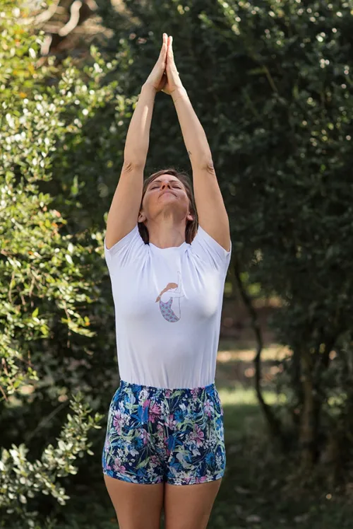 T-shirt asana