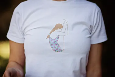 T-shirt asana