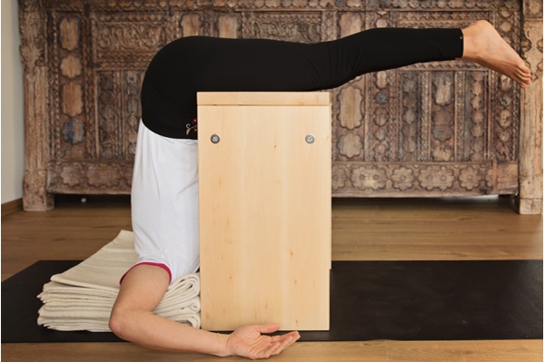 Halasana bench