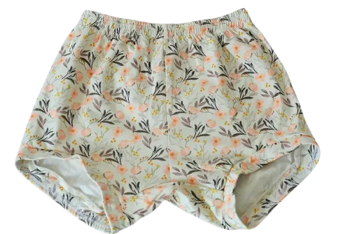 Iyengar yoga short with pattern