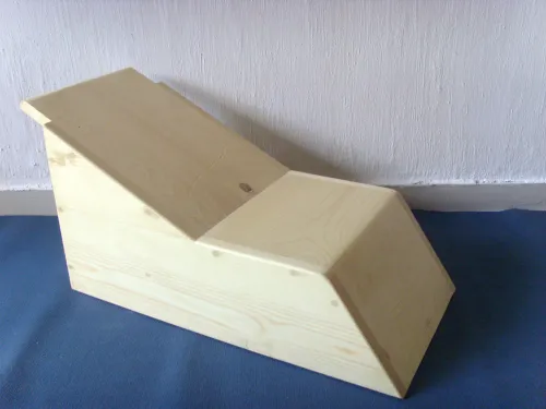 Simhasana box