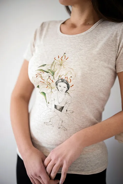 t-shirt Kukkutasana