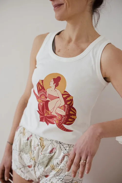 Sleevless shirt