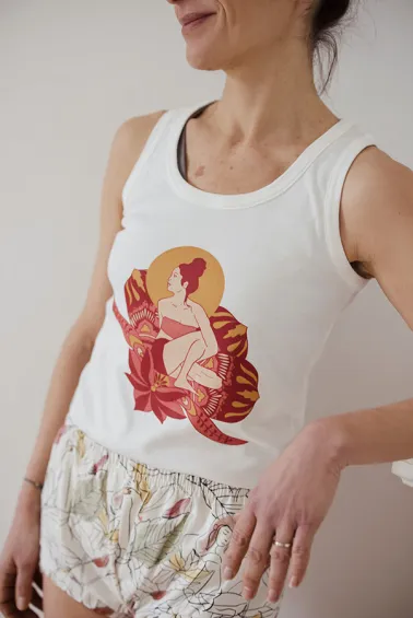 Sleevless shirt