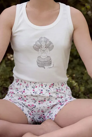Sleevless shirt