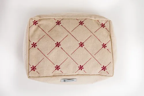 Coussin de méditation brodé