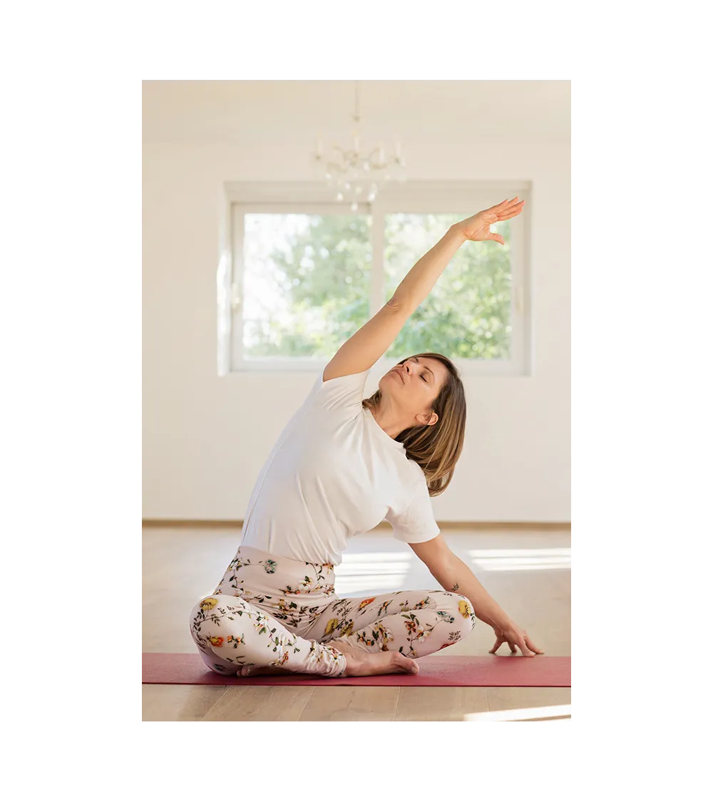 T-shirt de yoga asana.