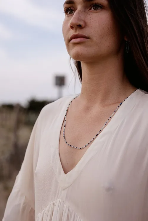 Collier en pierres semi-précieuses.