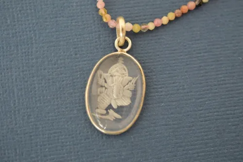 Pendentif en cristal Ganesh Pendentif en cristal Ganesh