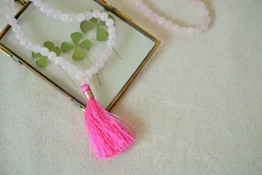 Mala en quartz rose.