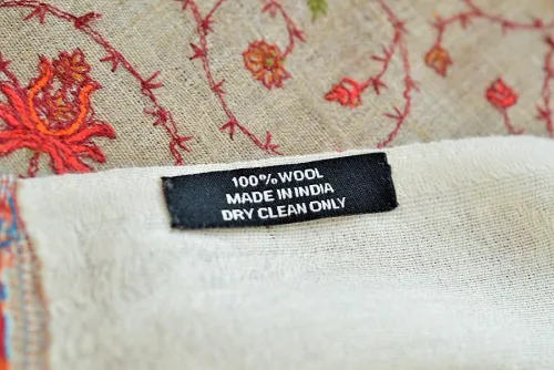 Embroidered wool meditation chawl