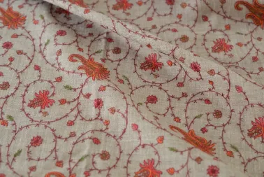 Embroidered wool meditation chawl