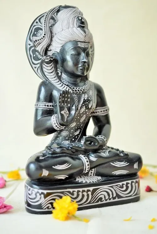 Sculpture de Shiva.