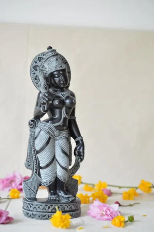 Sculpture Parvati