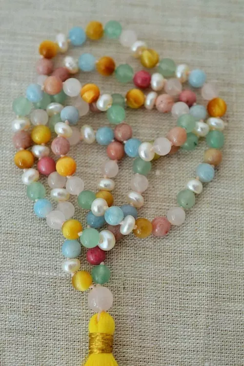 Mala pastel