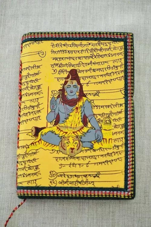 Carnet indien Om en papier recyclé.