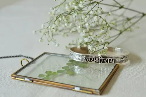 Bracelet sanskrit en argent