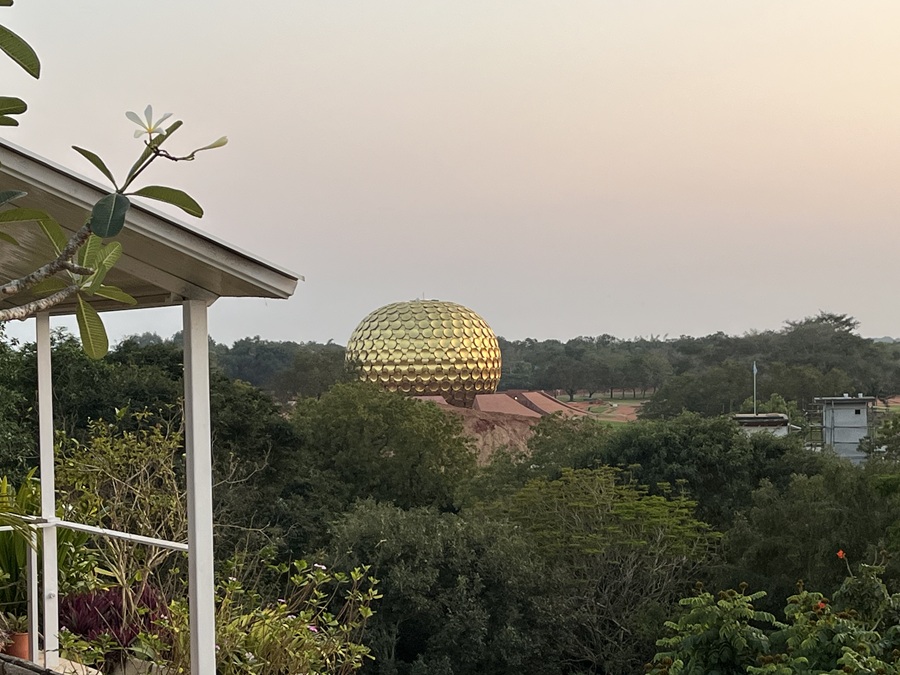 Stage de yoga en Inde immersion à Auroville